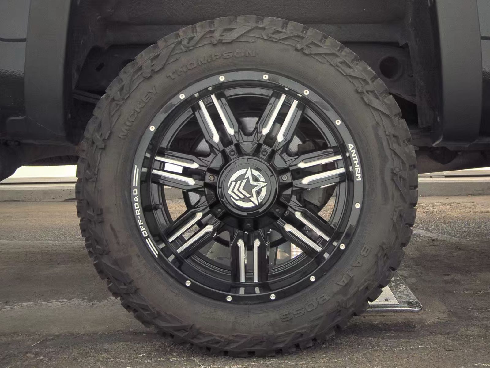 2014 Chevrolet Silverado 1500 LTZ Z71 AWD