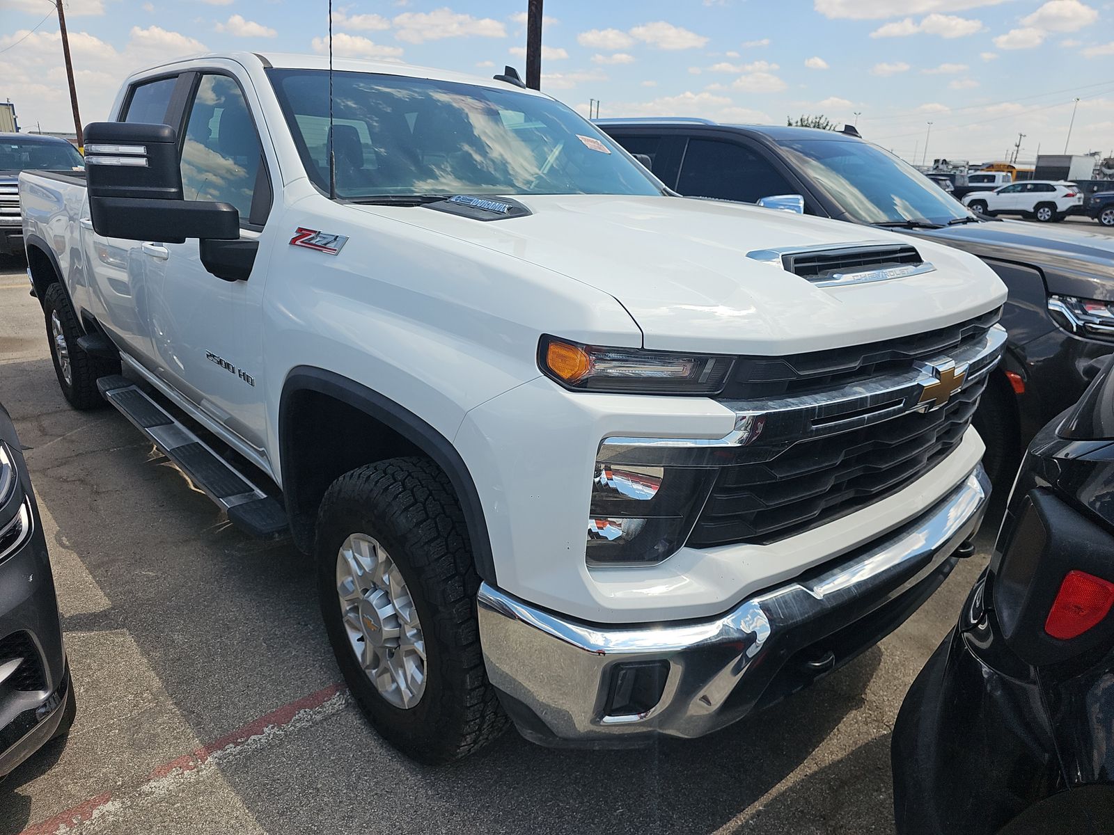2024 Chevrolet Silverado 2500HD LT AWD