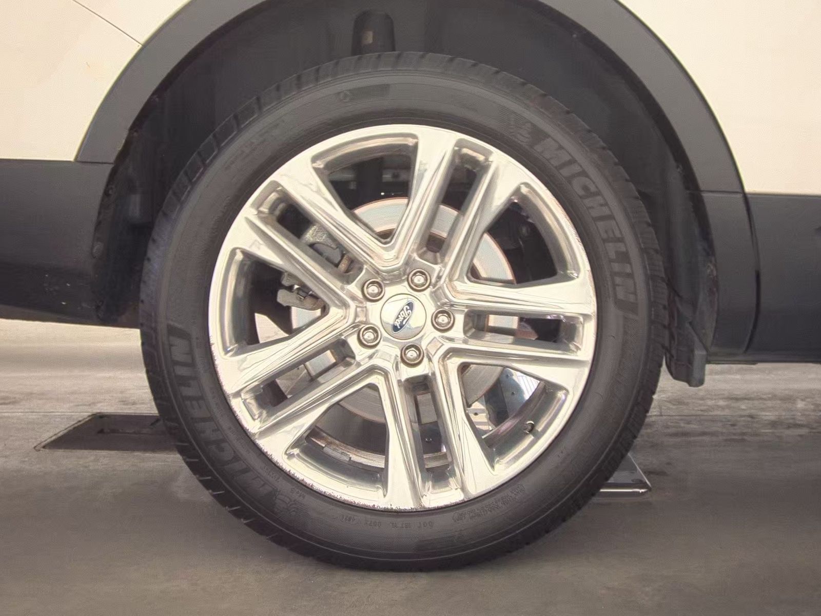 2016 Ford Explorer Limited FWD