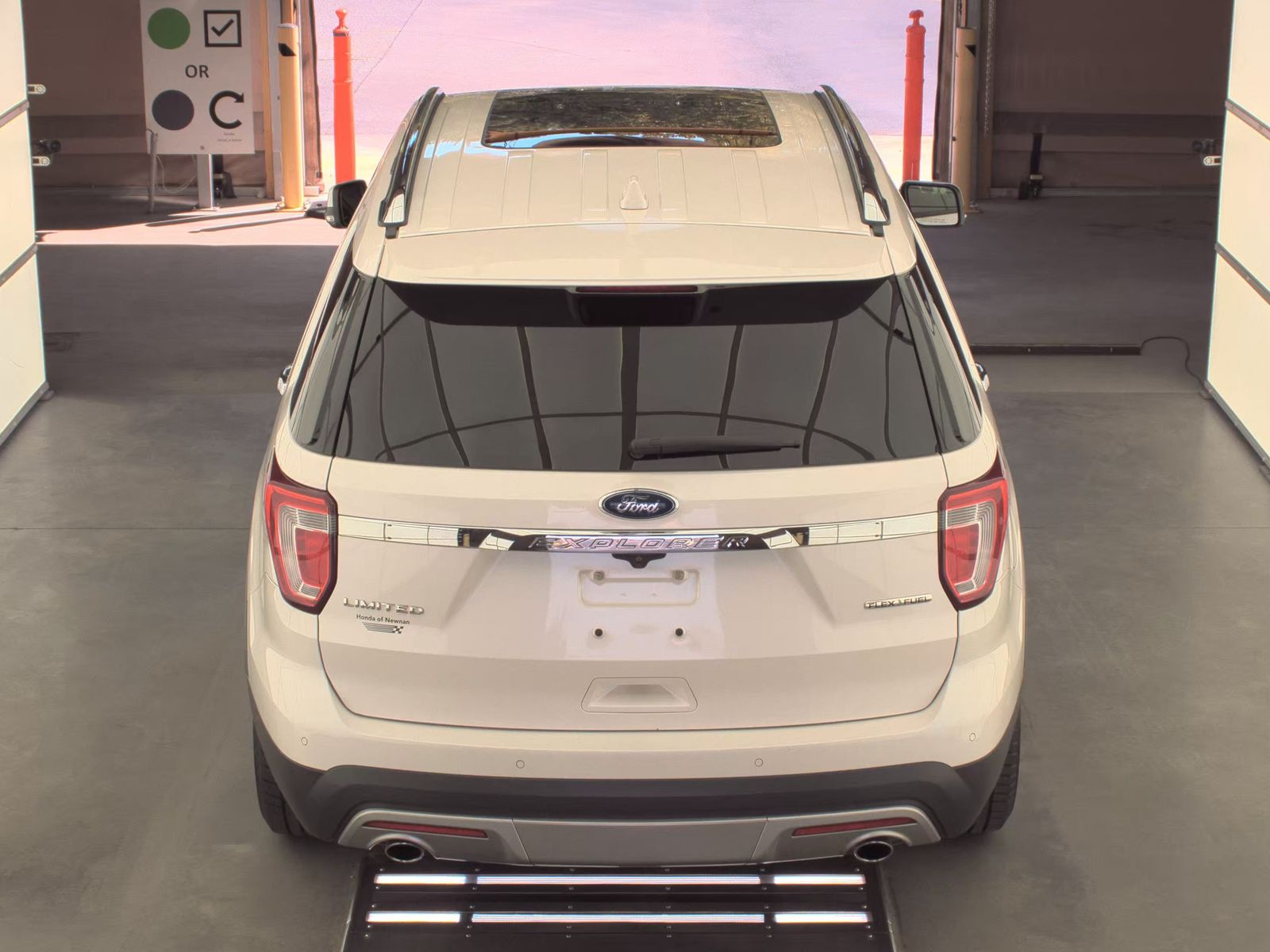 2016 Ford Explorer Limited FWD