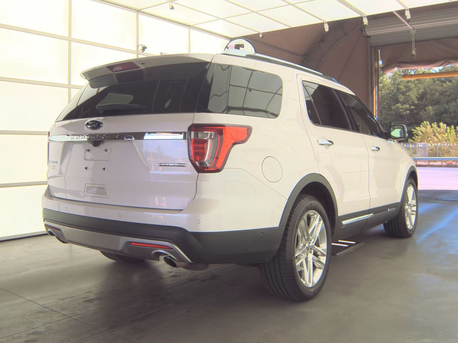 2016 Ford Explorer Limited FWD