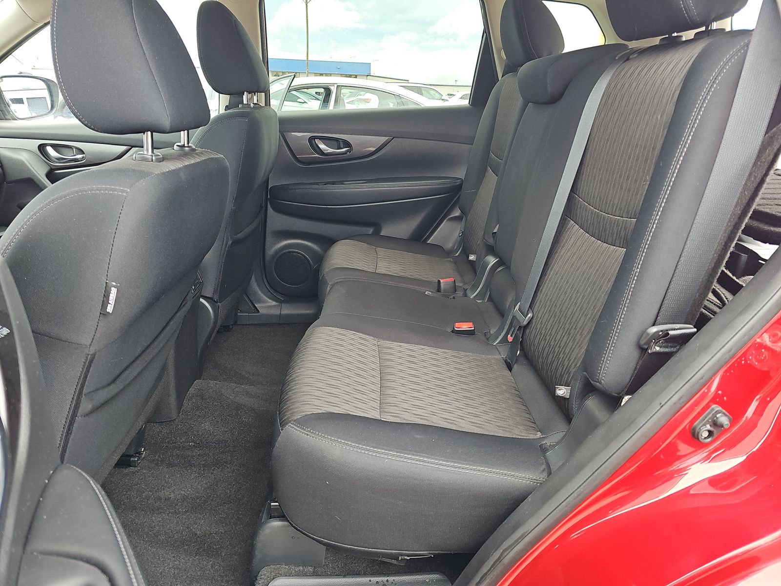 2018 Nissan Rogue SV FWD