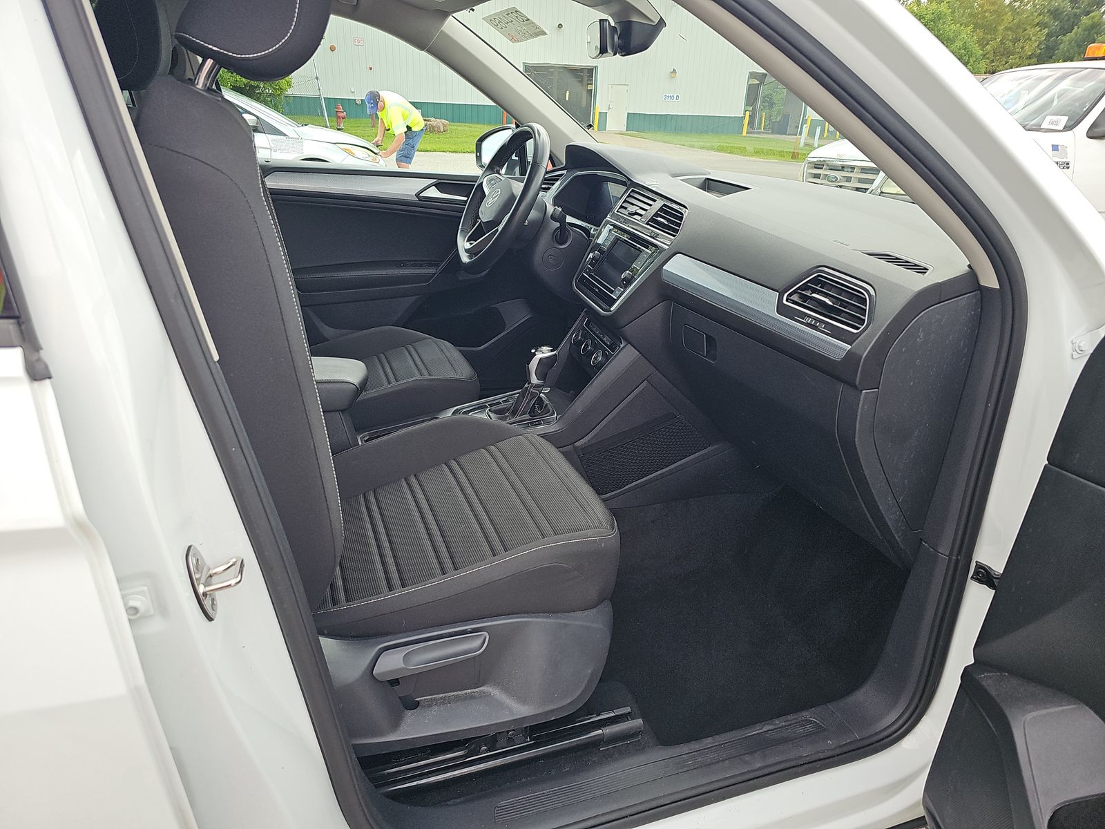 2024 Volkswagen Tiguan 2.0T S FWD