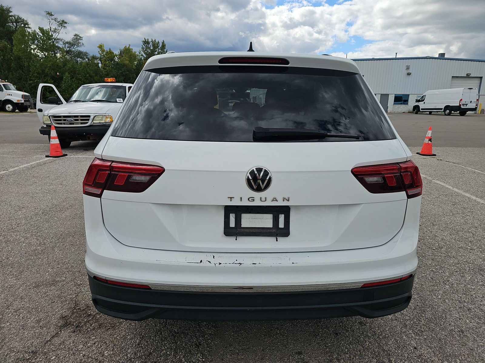 2024 Volkswagen Tiguan 2.0T S FWD