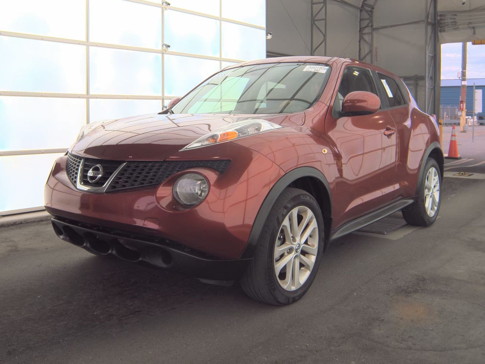 2014 Nissan JUKE SV FWD