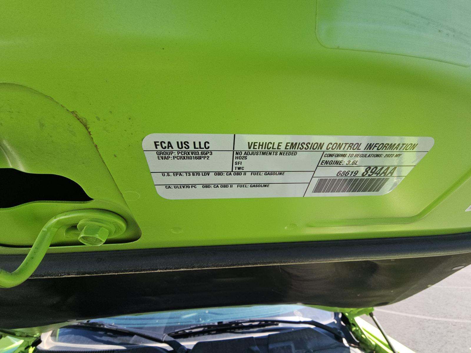 2023 Dodge Challenger SXT RWD