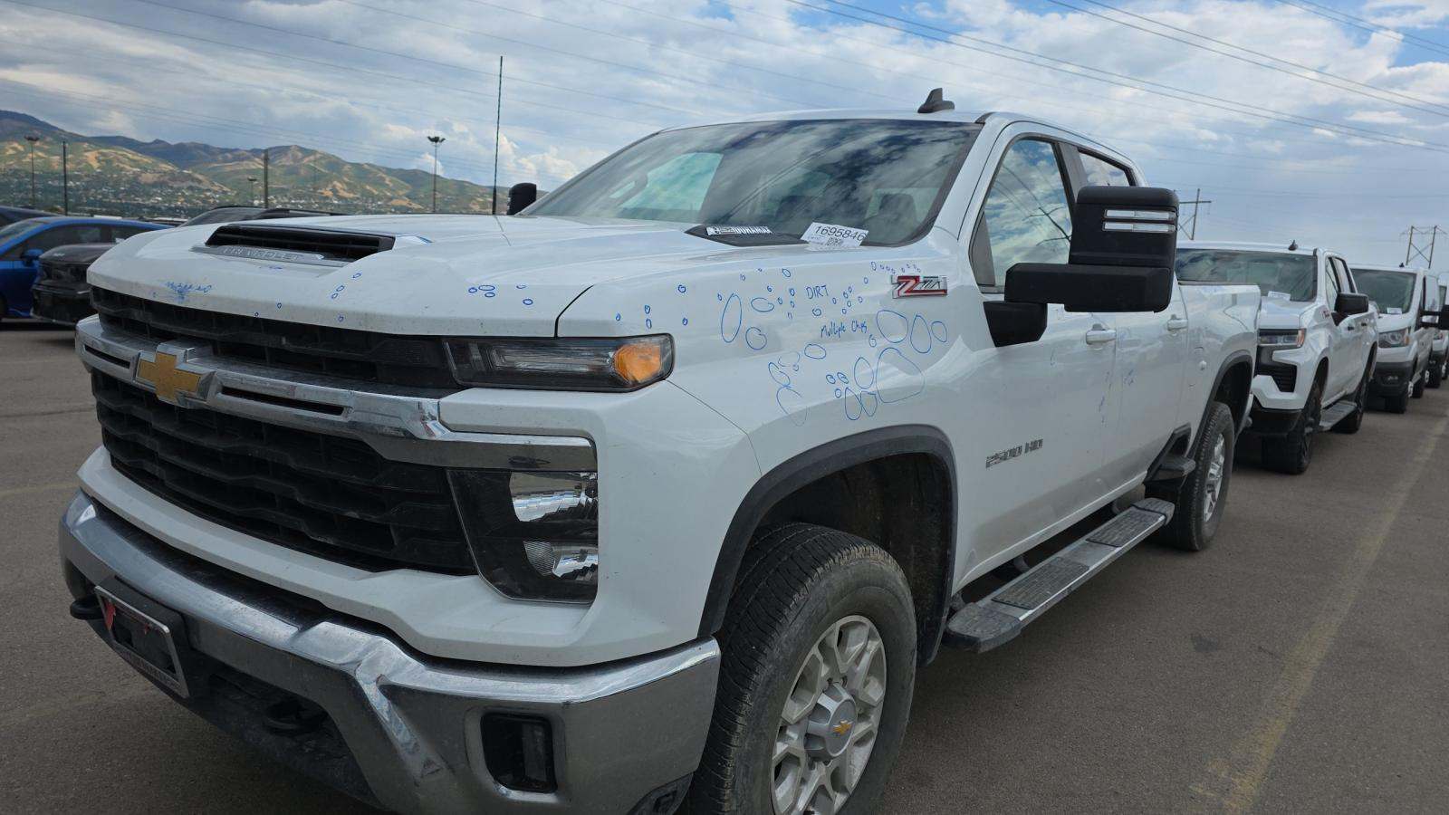 2024 Chevrolet Silverado 2500HD LT AWD