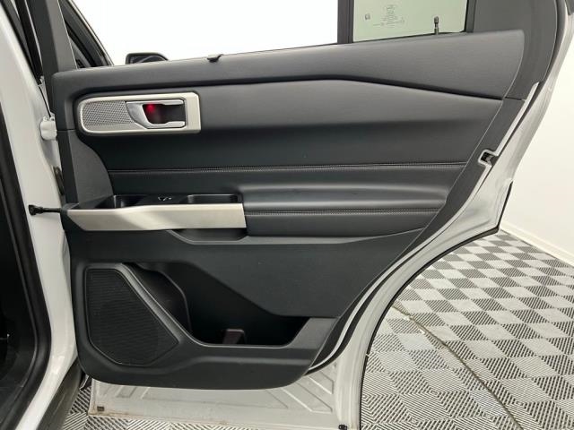 2023 Ford Explorer Limited RWD