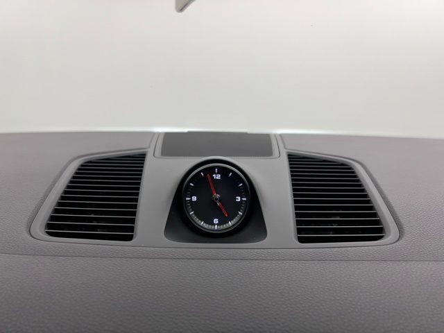 2022 Porsche Cayenne Platinum Edition AWD