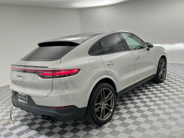 2022 Porsche Cayenne Platinum Edition AWD