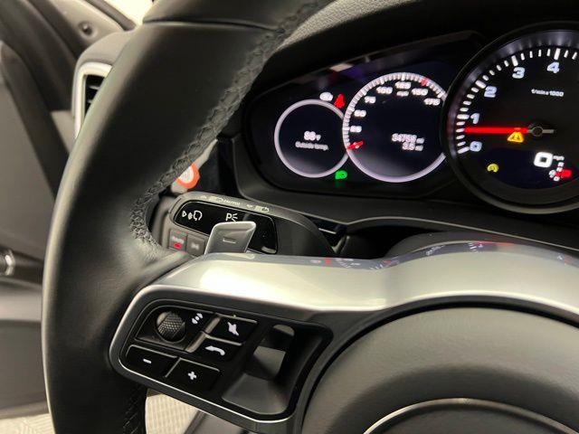 2022 Porsche Cayenne Platinum Edition AWD