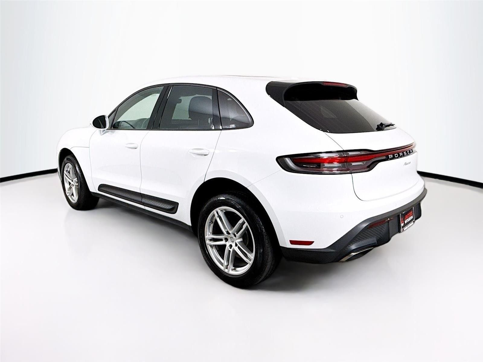 2024 Porsche Macan Base AWD