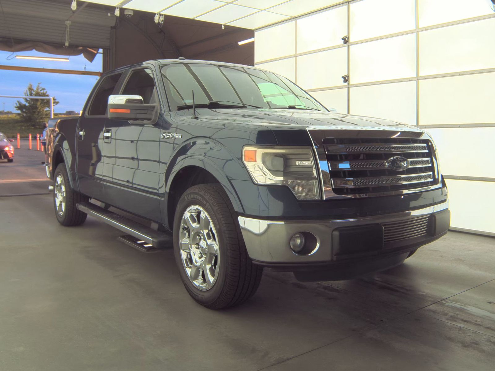 2013 Ford F-150 Lariat RWD