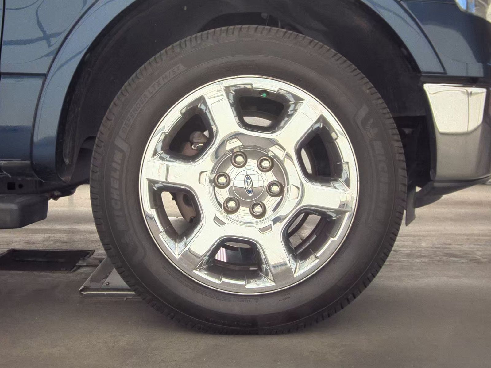 2013 Ford F-150 Lariat RWD