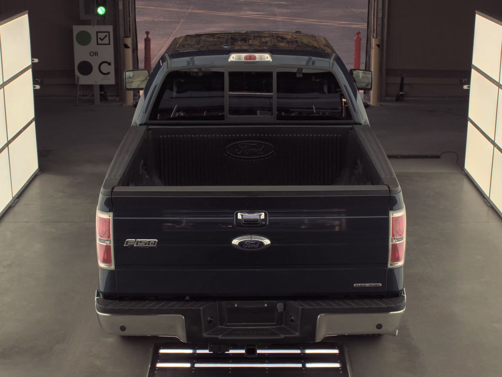 2013 Ford F-150 Lariat RWD