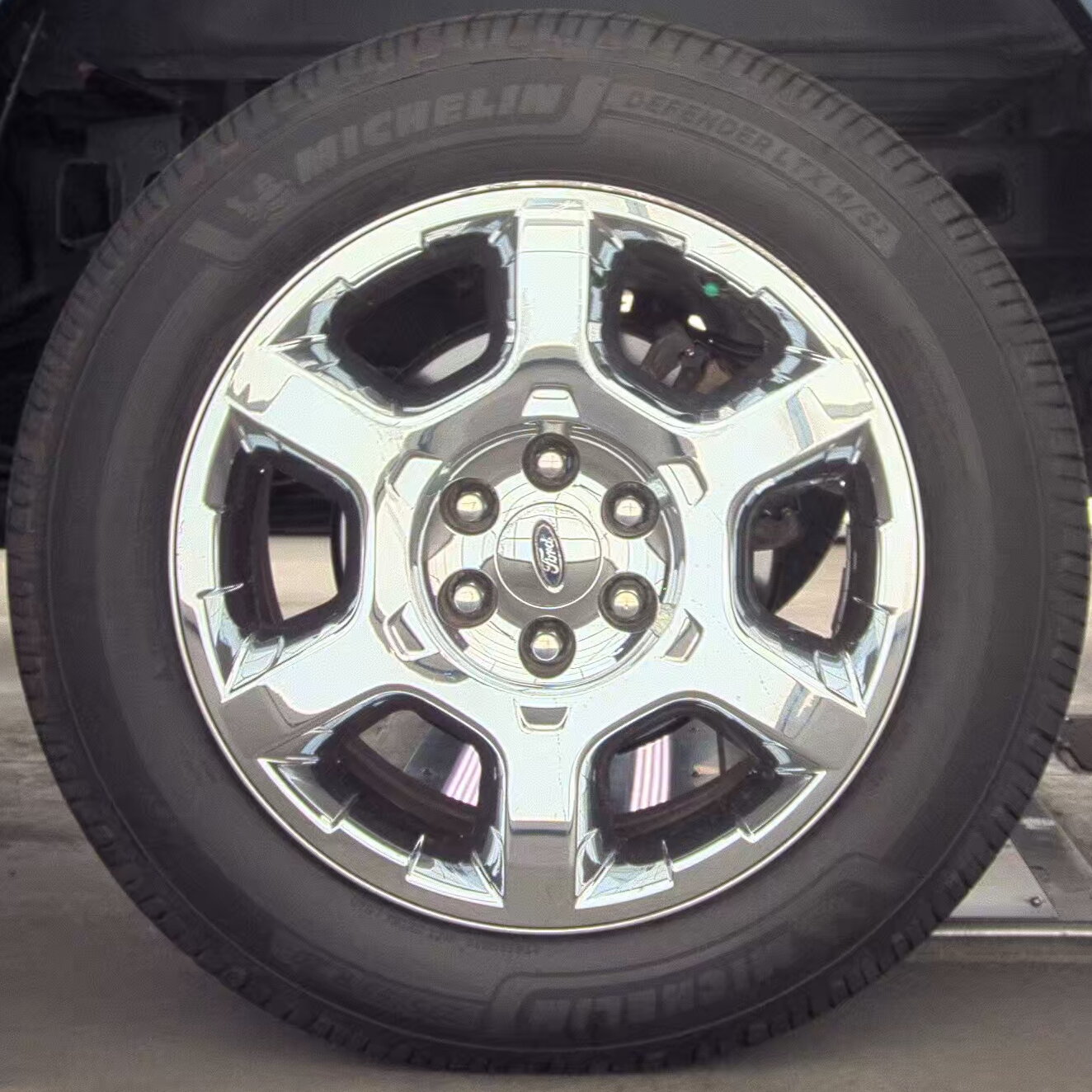 2013 Ford F-150 Lariat RWD