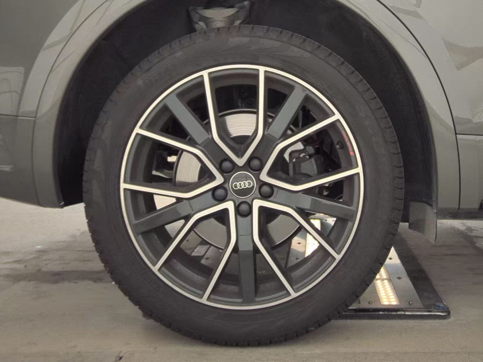 2024 Audi SQ5 Premium Plus AWD