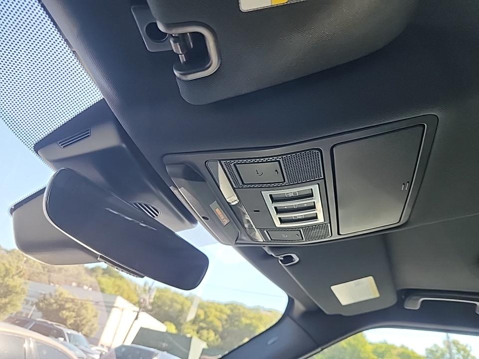 2020 Land Rover Discovery HSE Luxury AWD