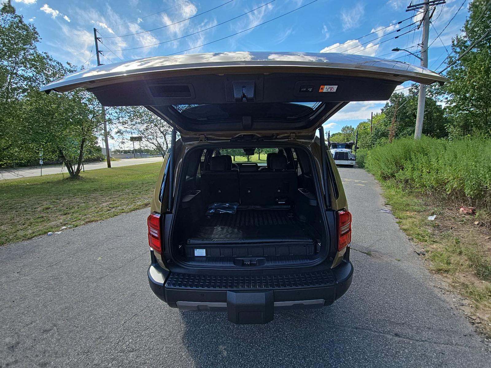 2025 Toyota Land Cruiser Base AWD