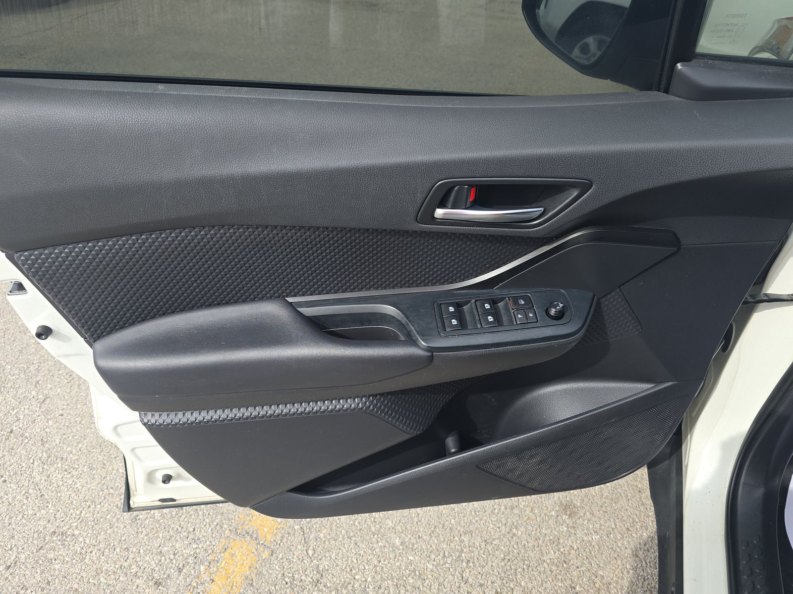 2019 Toyota C-HR LE FWD