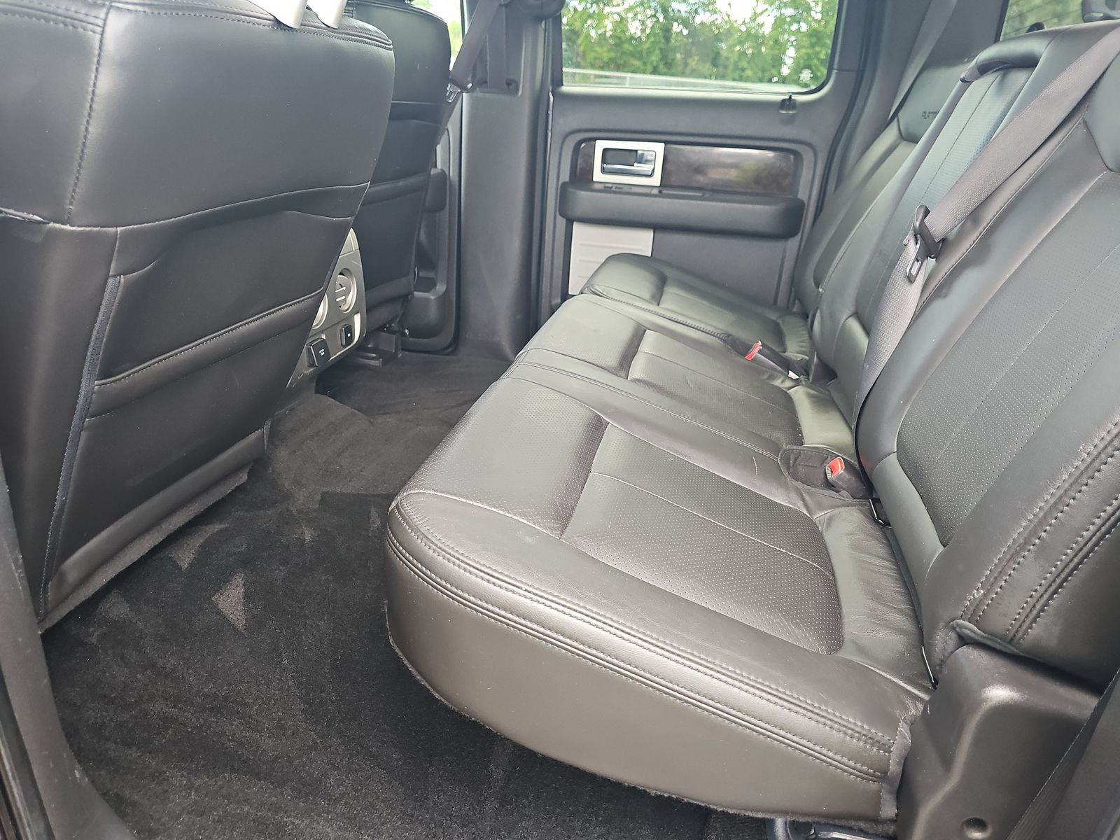 2014 Ford F-150 Platinum AWD