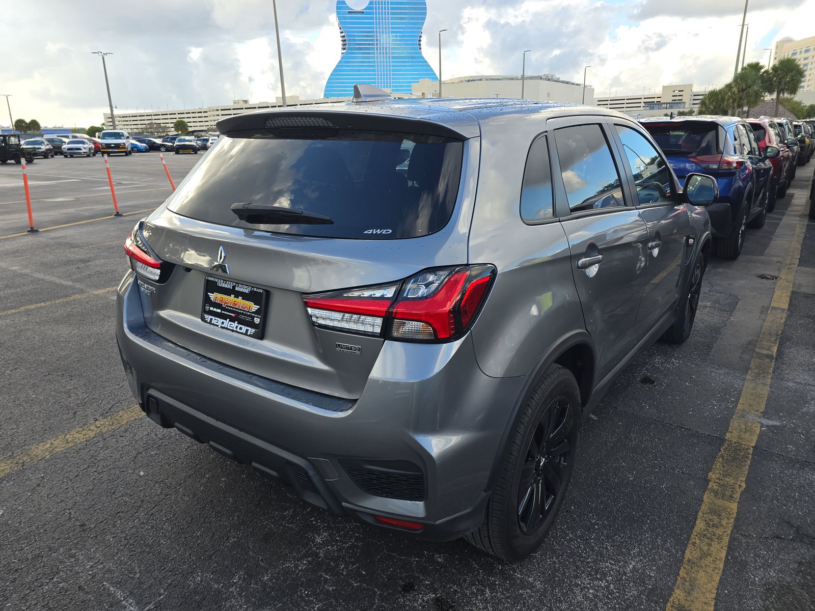 2024 Mitsubishi Outlander Sport 2.0 LE AWD