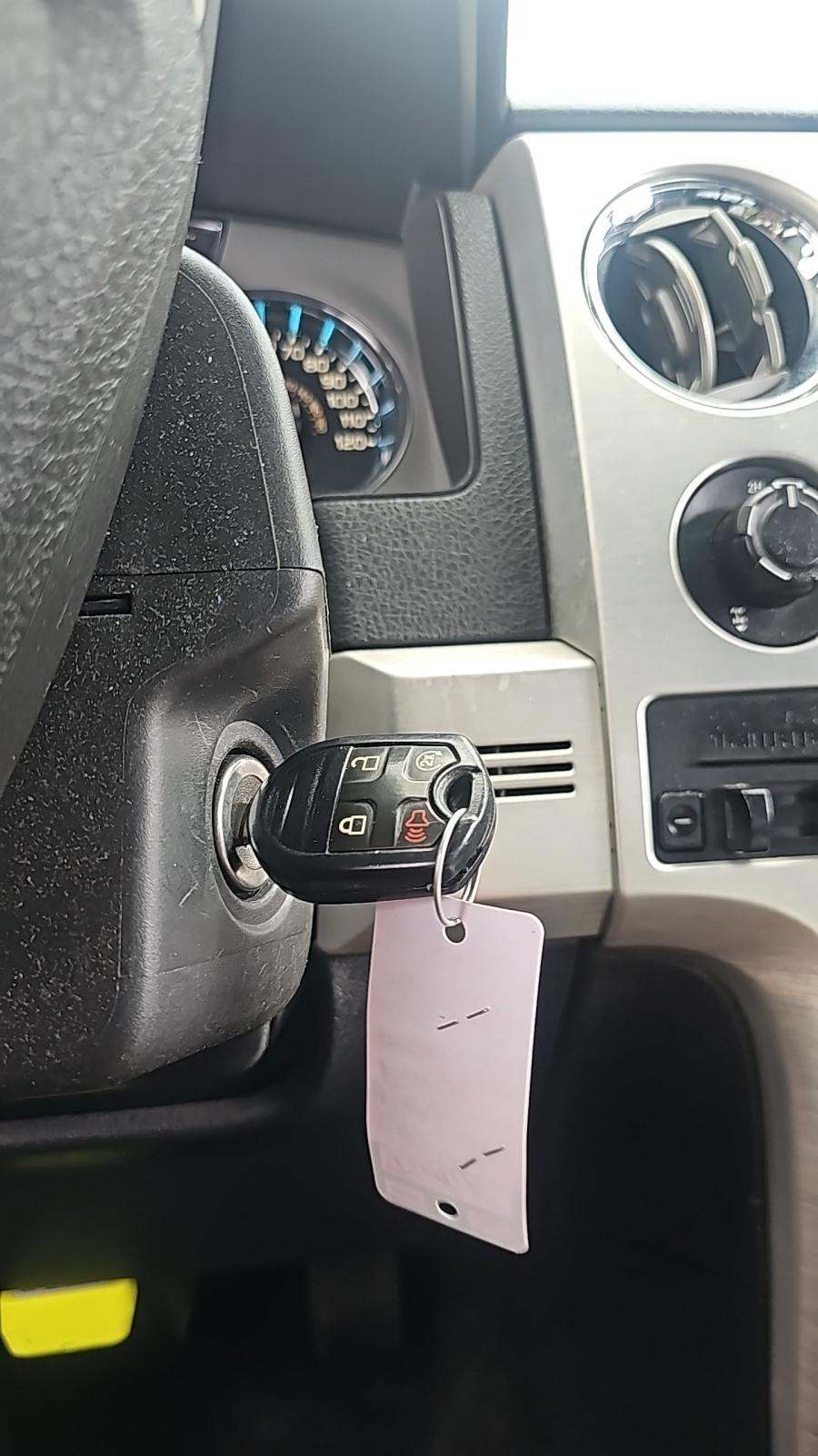 2014 Ford F-150 Platinum AWD