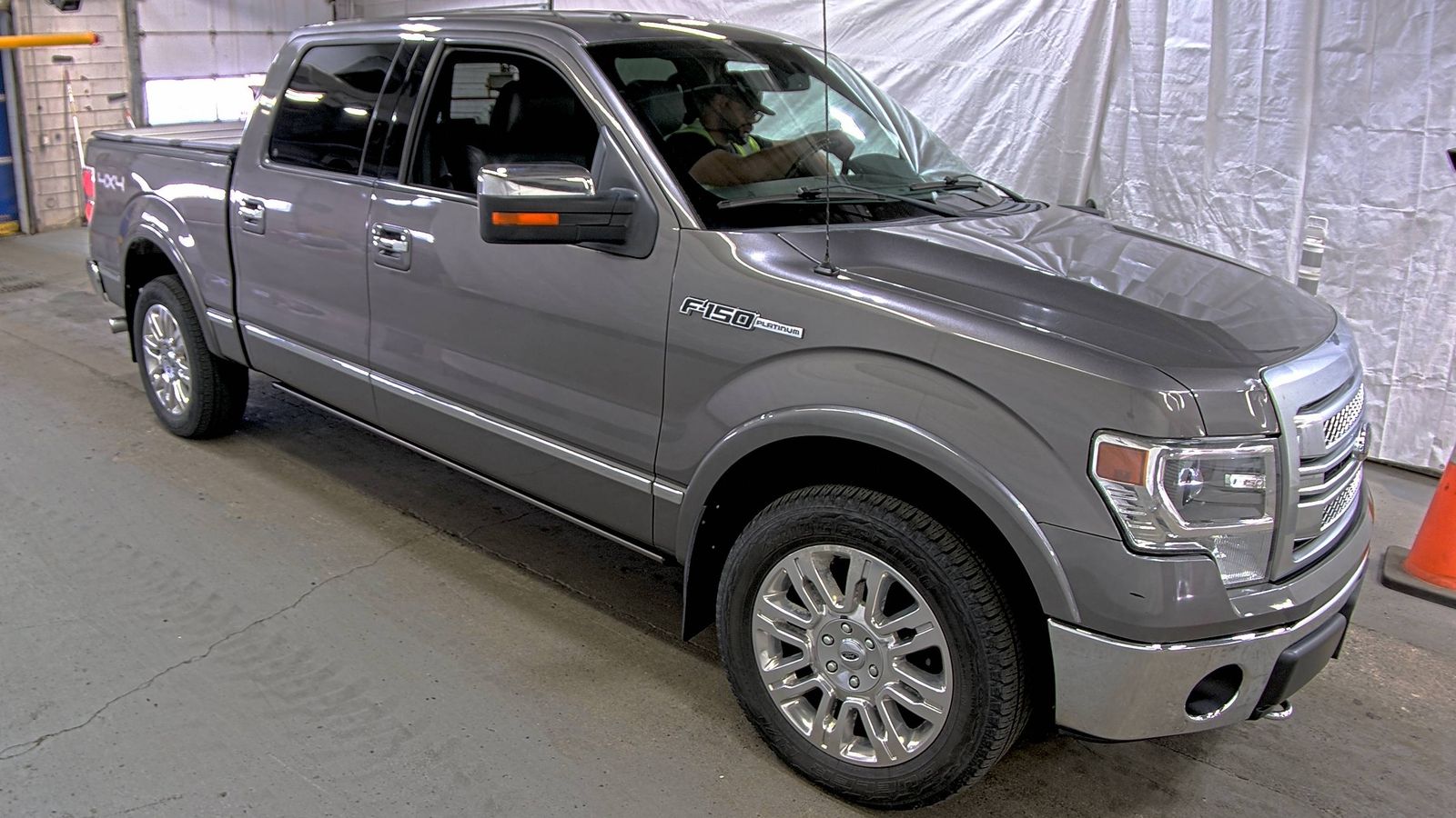 2014 Ford F-150 Platinum AWD