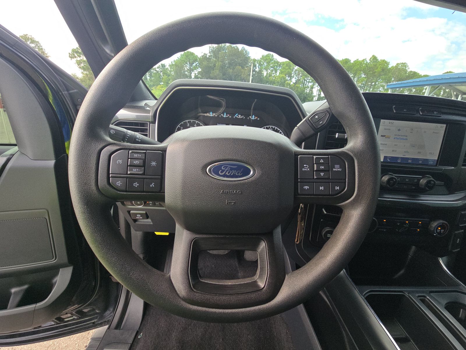 2023 Ford F-150 XL RWD