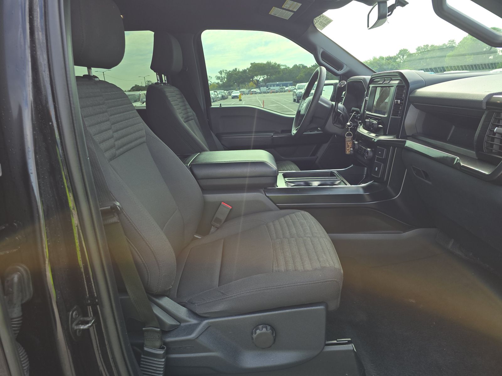 2023 Ford F-150 XL RWD