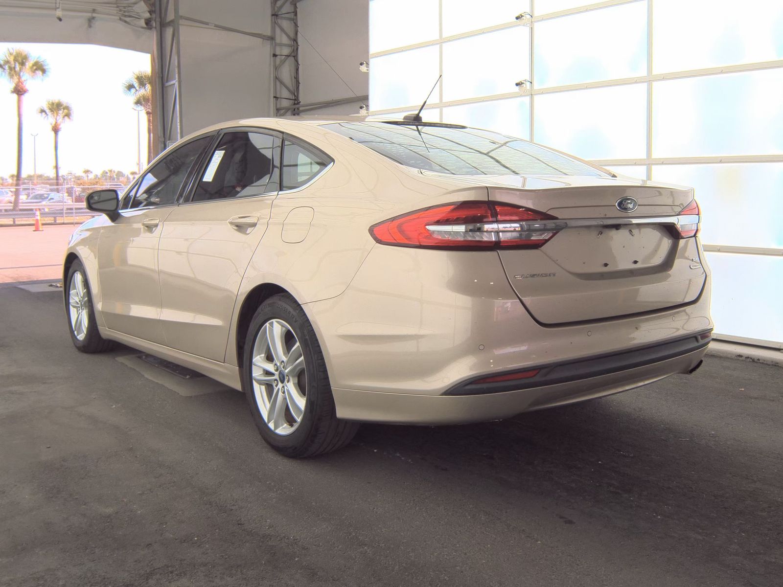 2018 Ford Fusion SE FWD