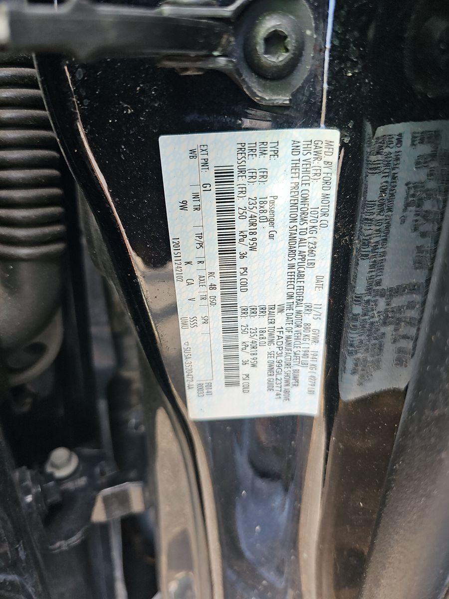 2016 Ford Focus ST FWD