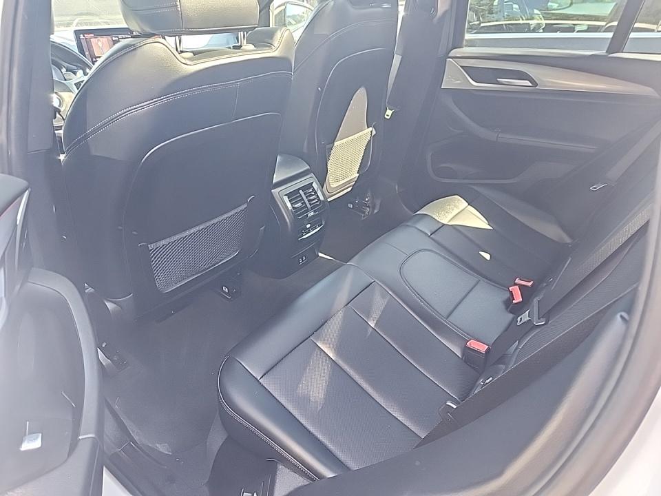 2023 BMW X4 xDrive30i AWD