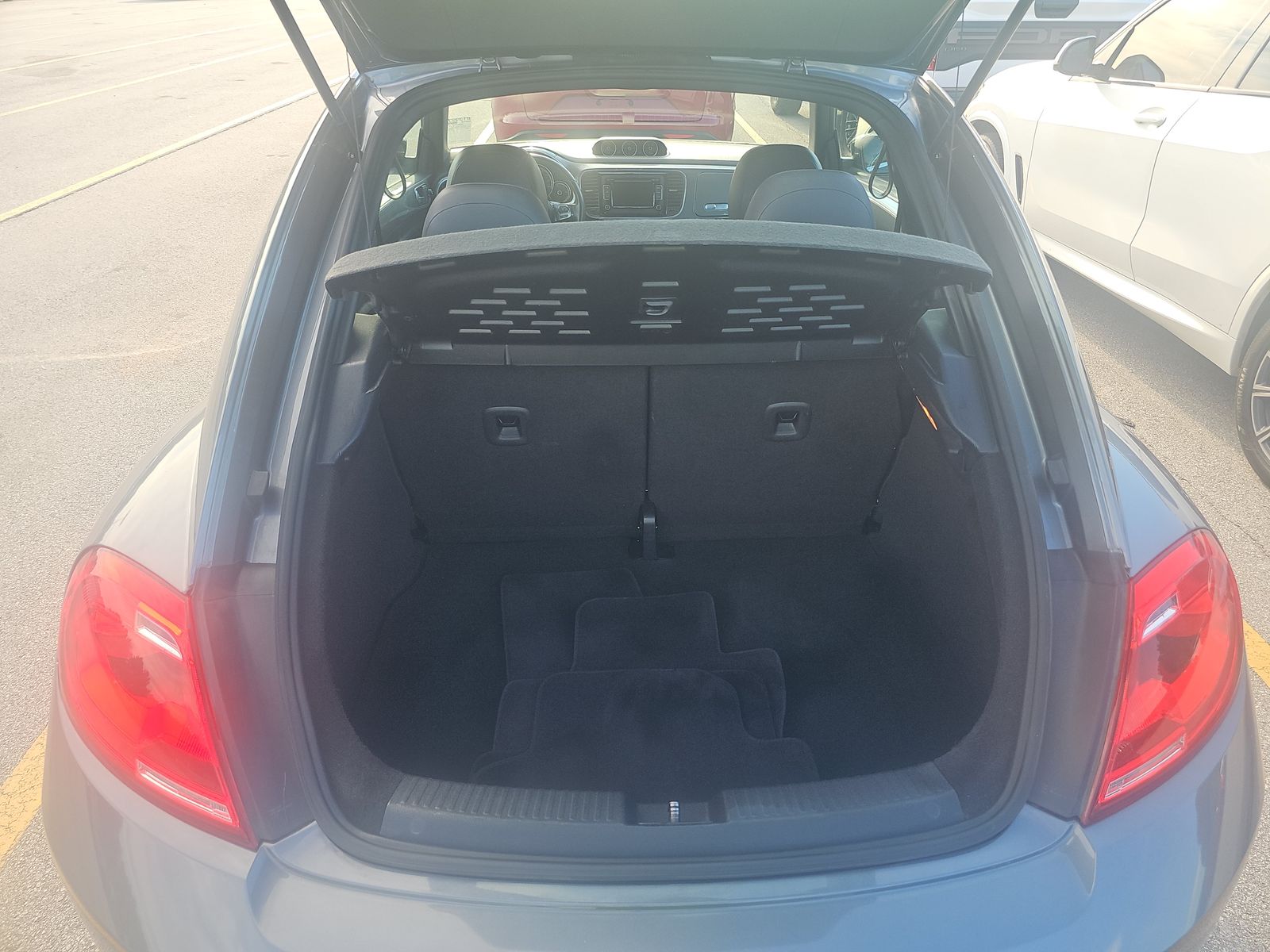 2015 Volkswagen Beetle 2.0L TDI FWD
