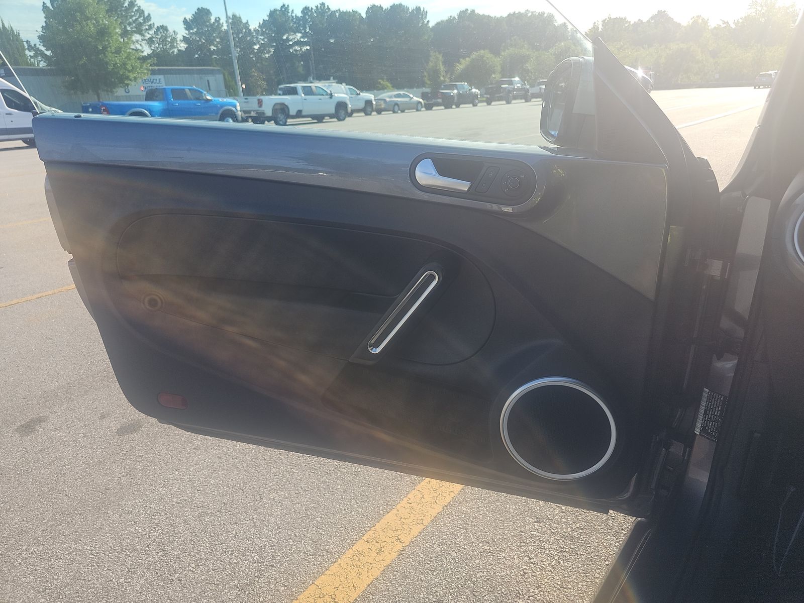 2015 Volkswagen Beetle 2.0L TDI FWD