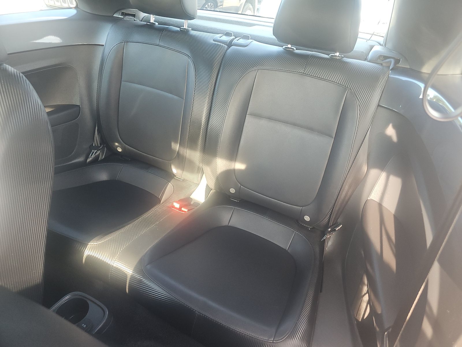 2015 Volkswagen Beetle 2.0L TDI FWD