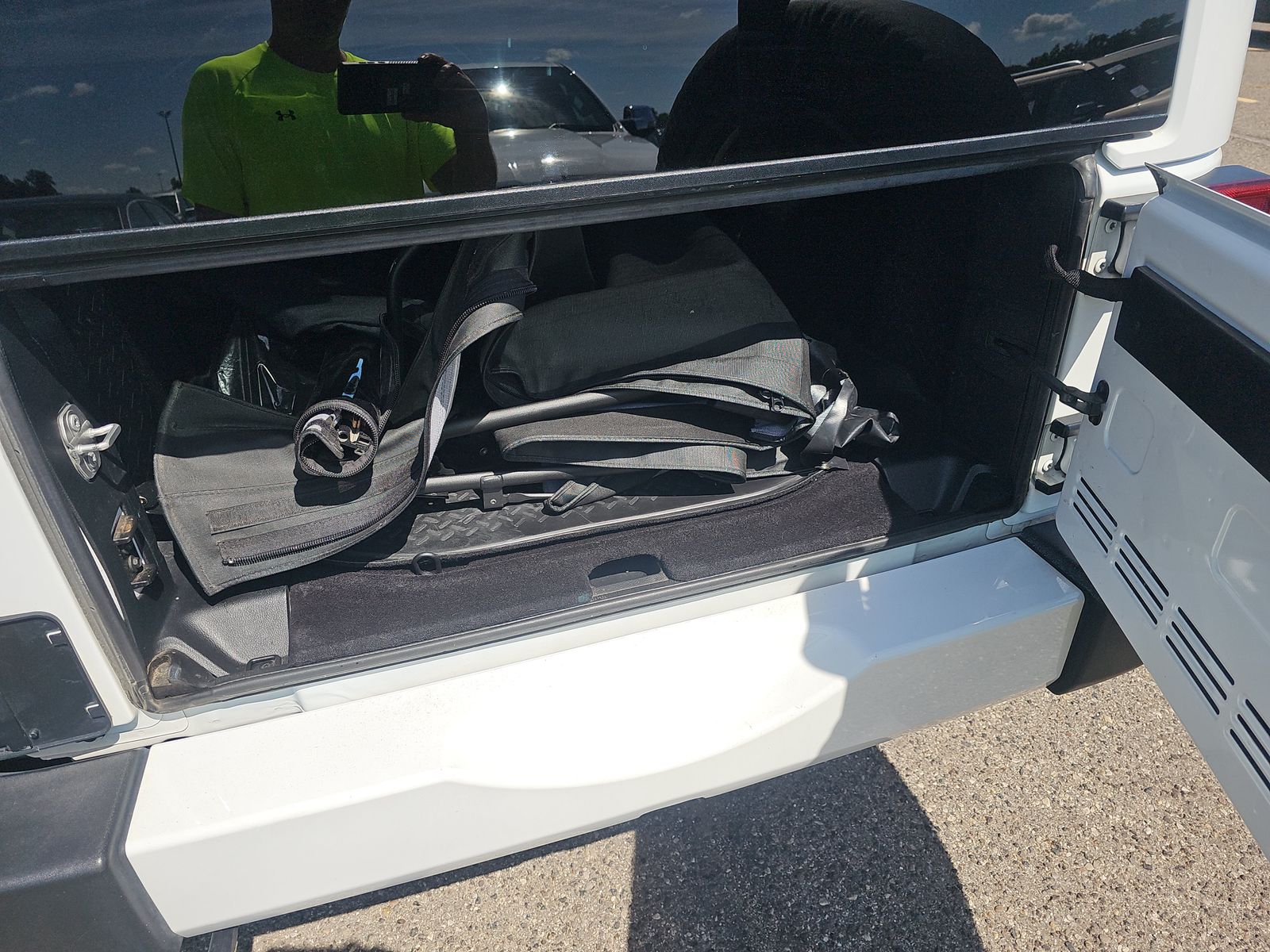 2016 Jeep Wrangler Unlimited Sahara AWD