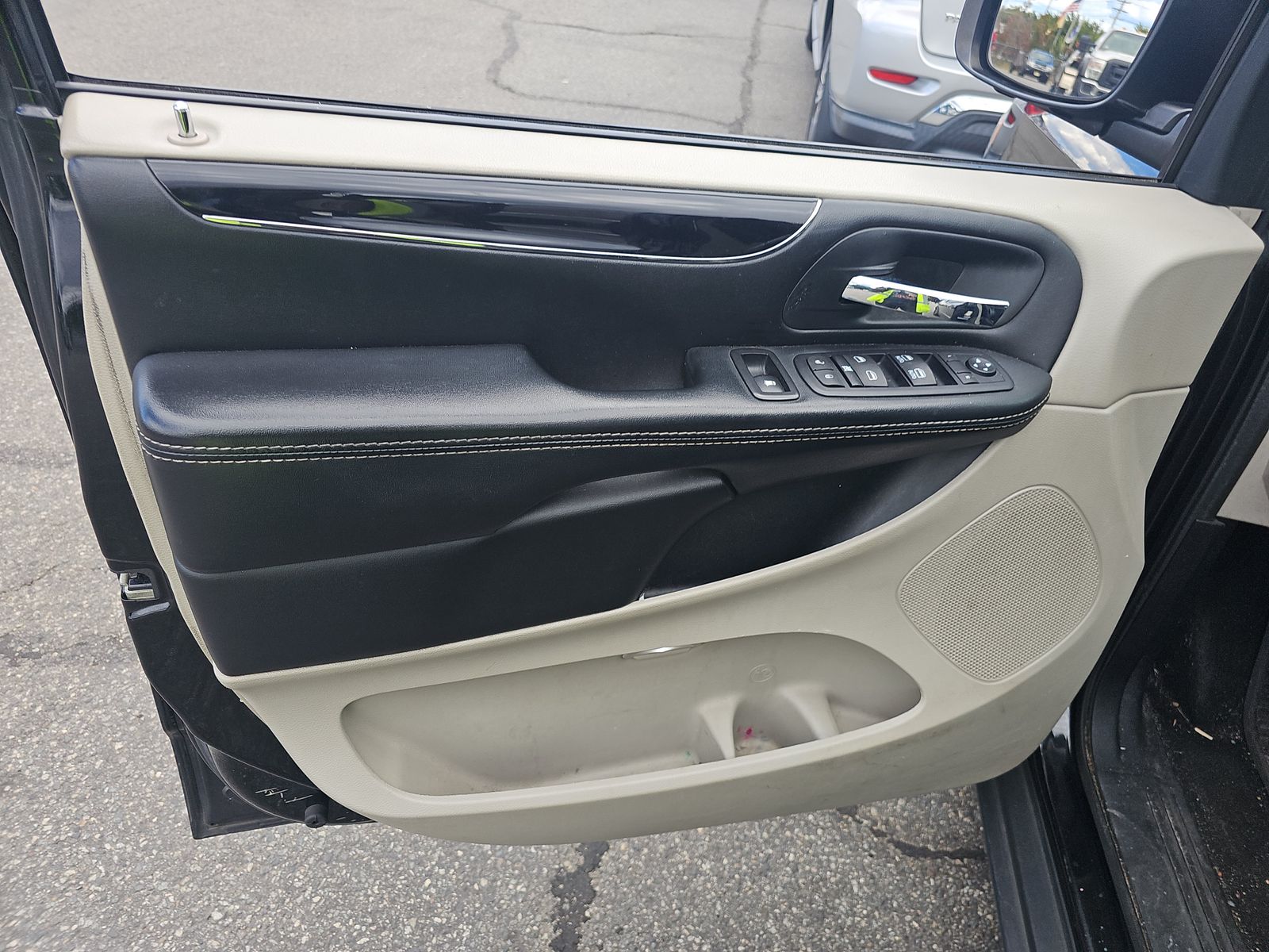 2017 Dodge Grand Caravan SXT FWD