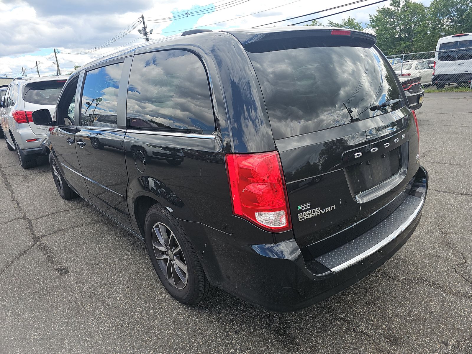 2017 Dodge Grand Caravan SXT FWD
