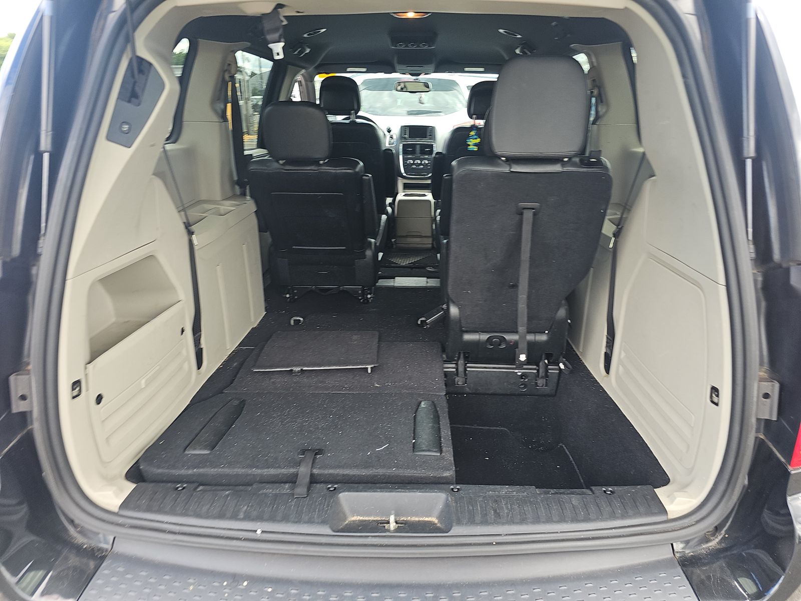 2017 Dodge Grand Caravan SXT FWD