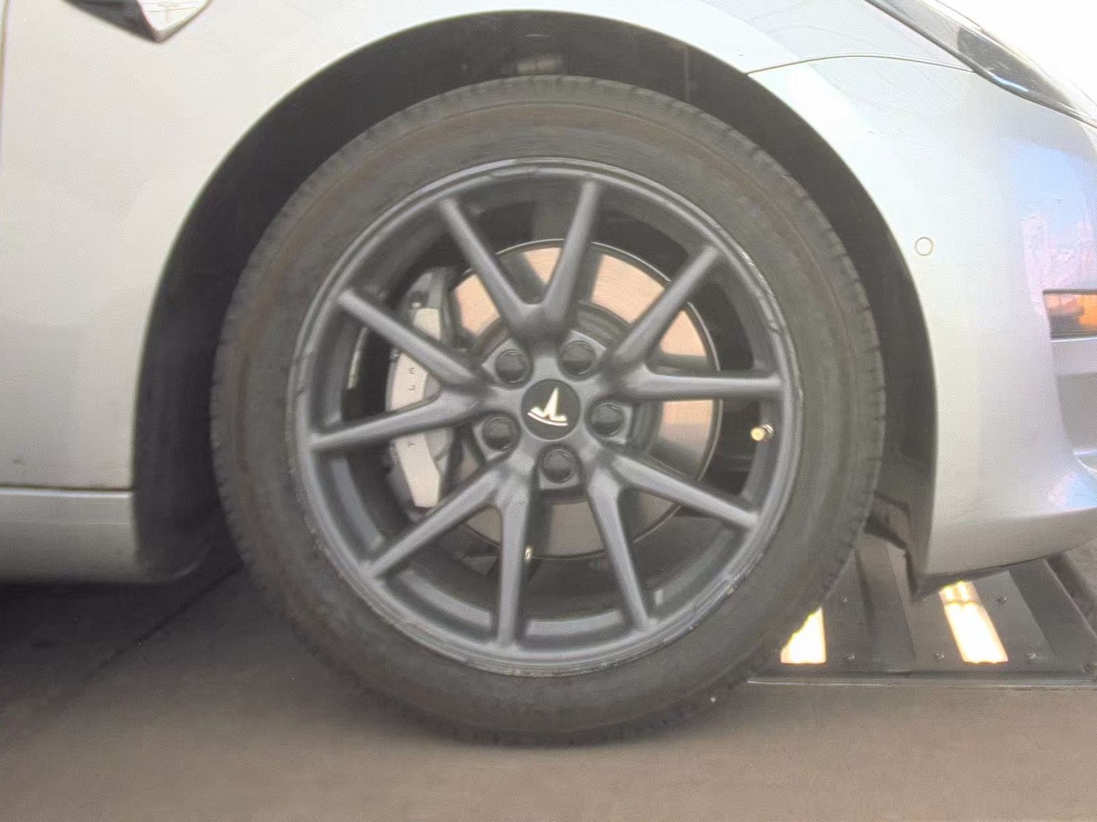 2018 Tesla Model 3 Long Range RWD