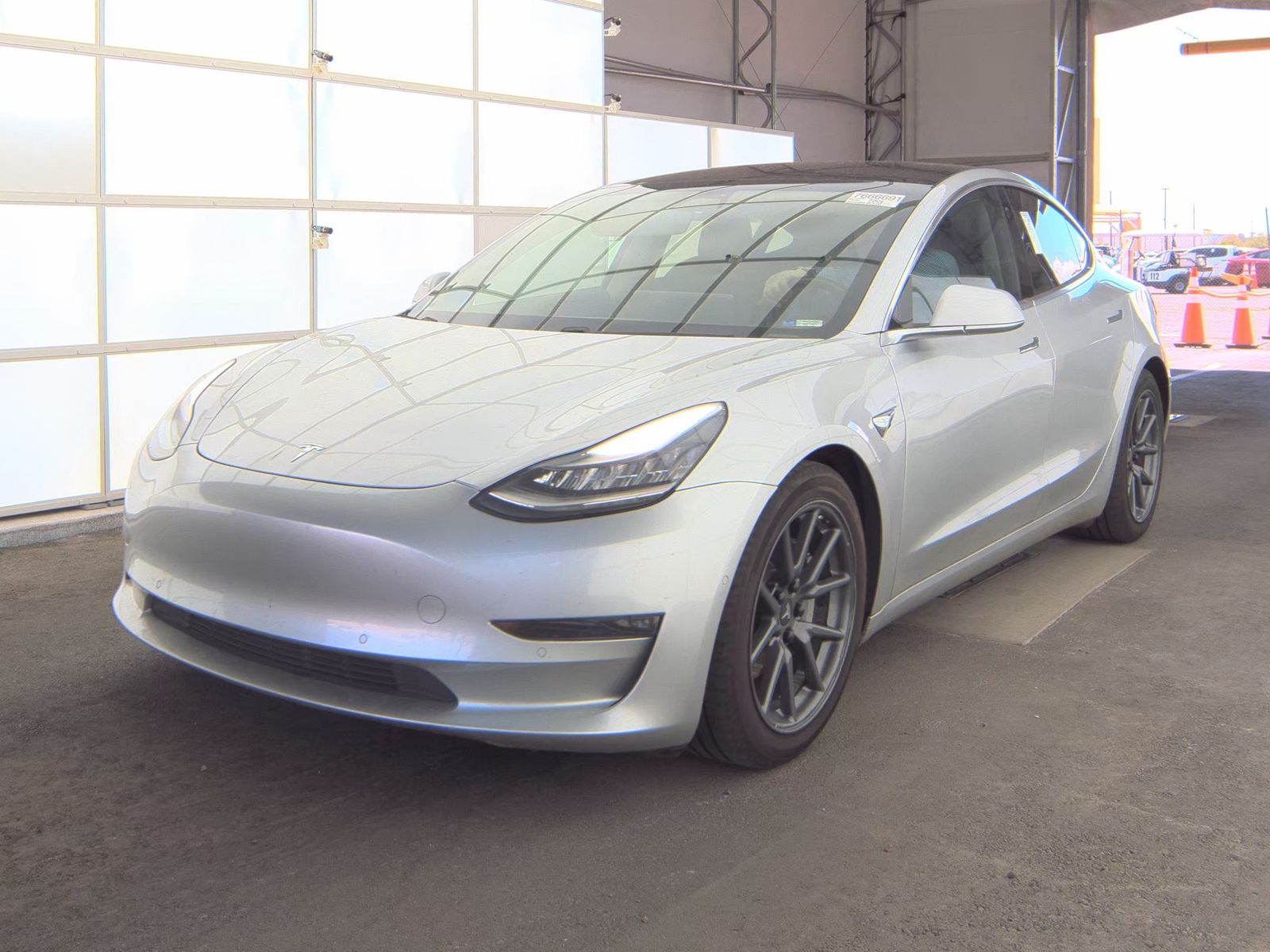2018 Tesla Model 3 Long Range RWD