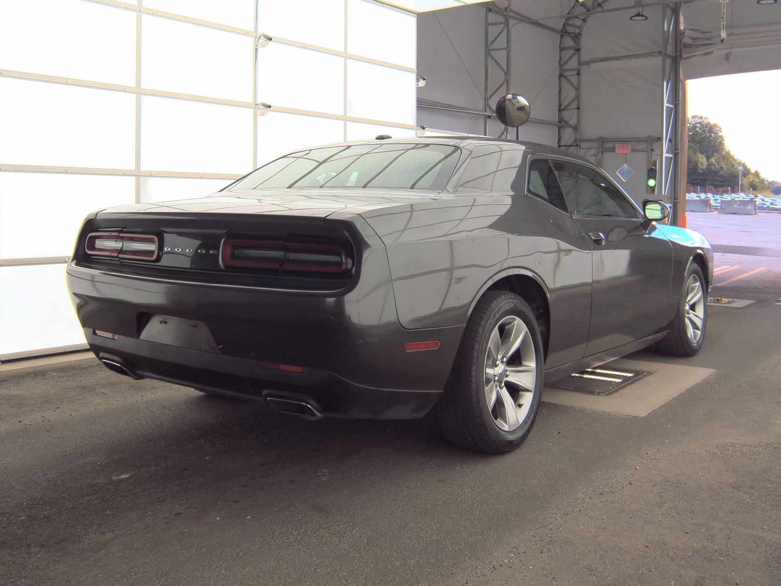 2017 Dodge Challenger SXT RWD
