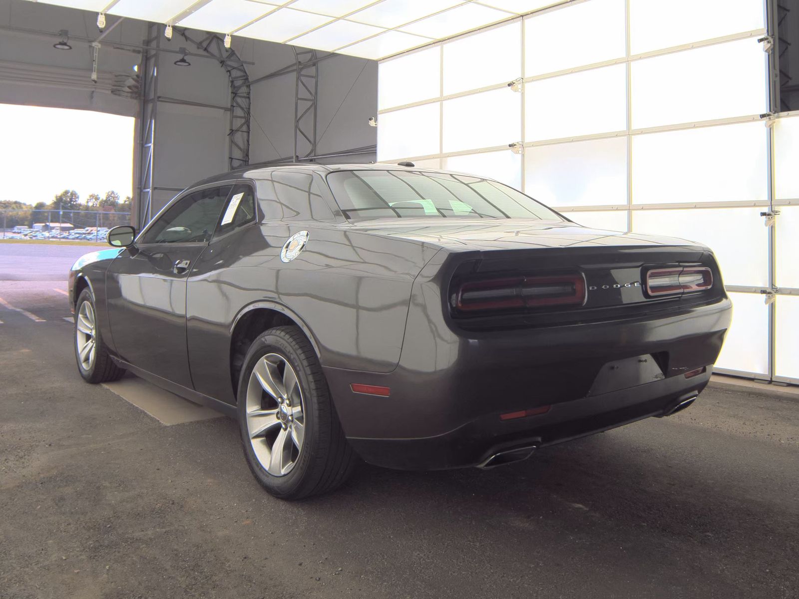2017 Dodge Challenger SXT RWD