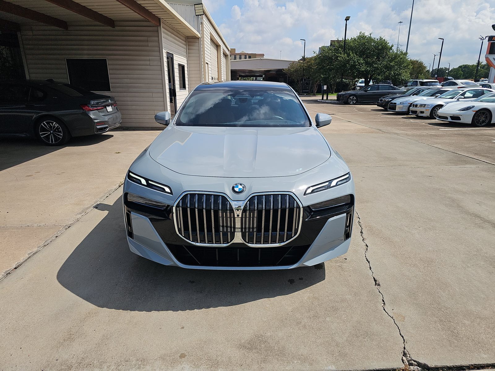 2025 BMW 7 Series 740i RWD