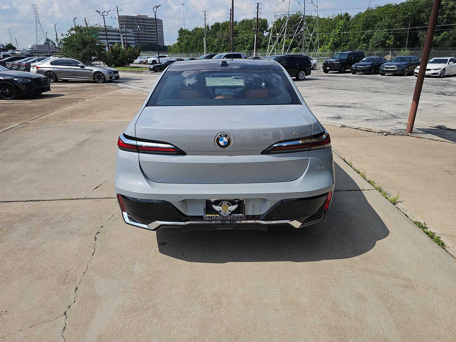 2025 BMW 7 Series 740i RWD