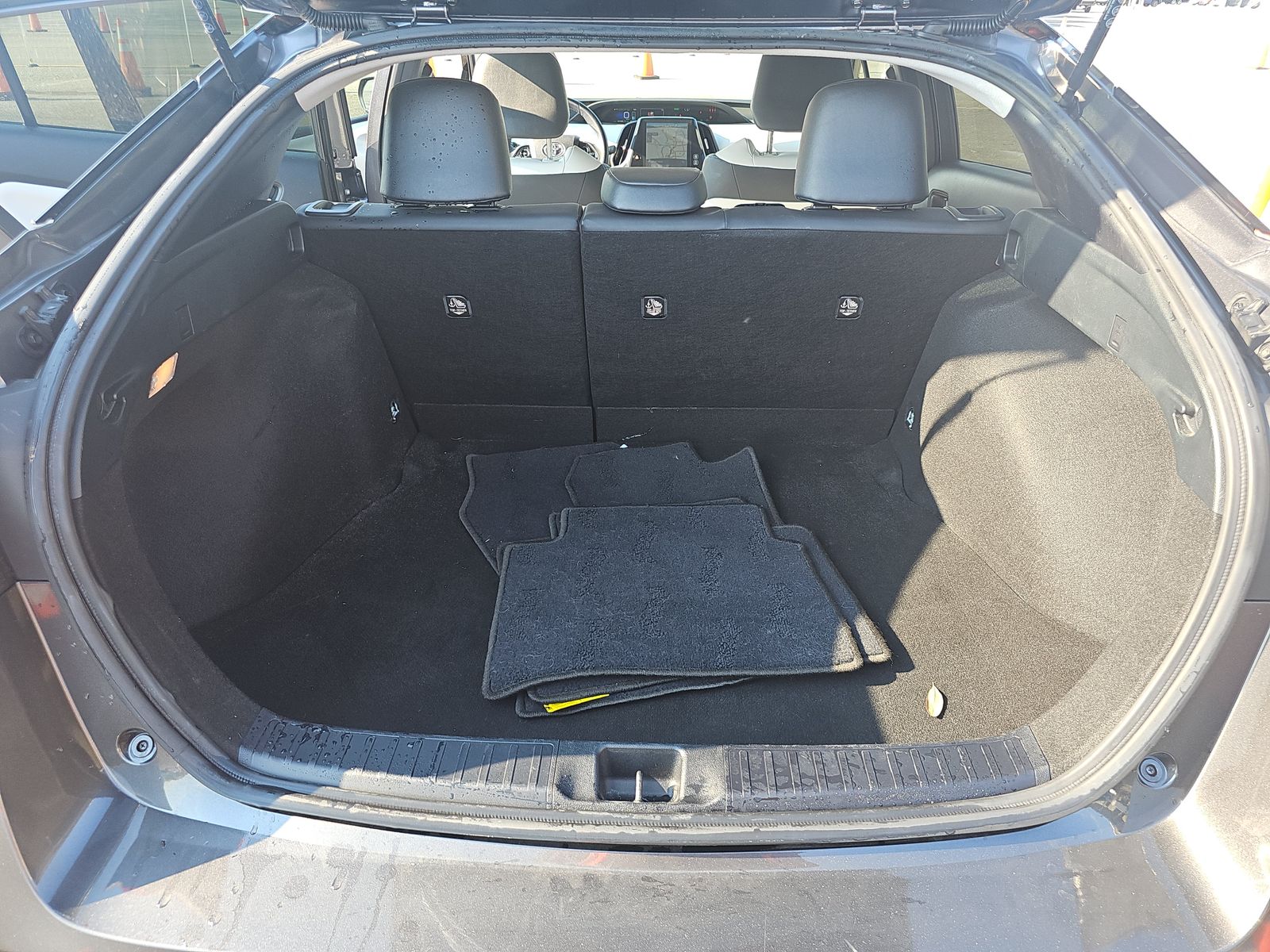 2022 Toyota Prius Limited FWD