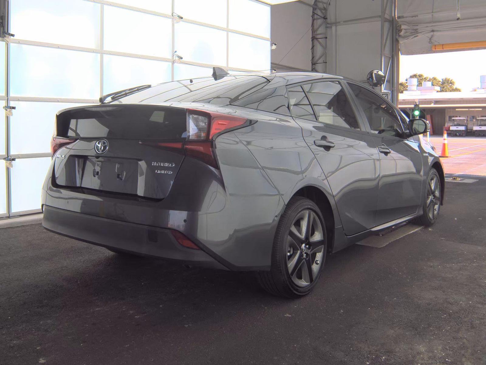 2022 Toyota Prius Limited FWD