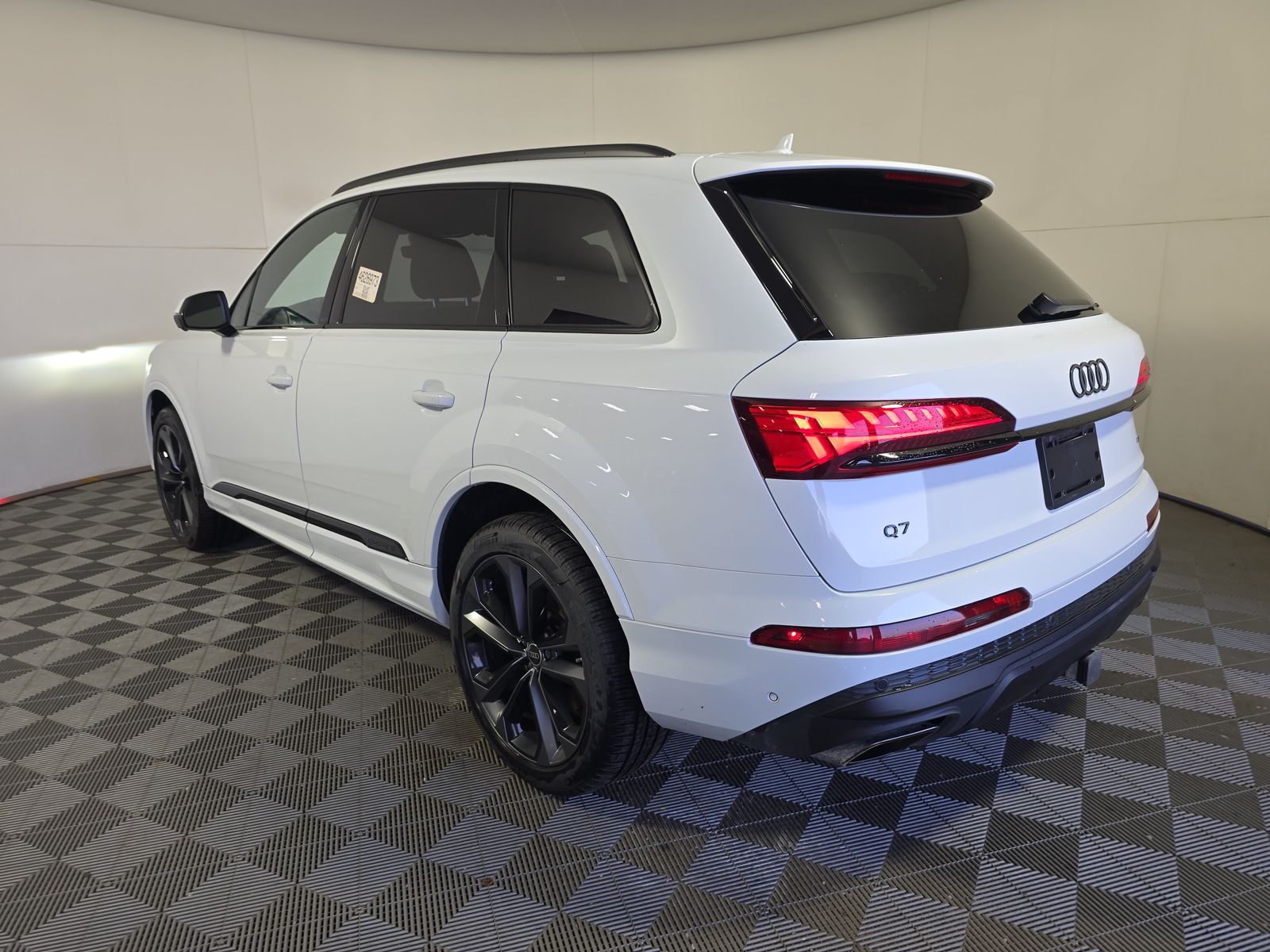 2025 Audi Q7 Premium Plus AWD