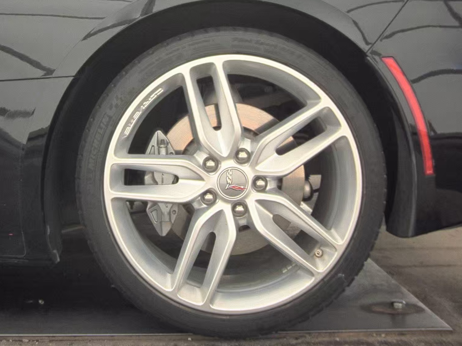 2019 Chevrolet Corvette Stingray RWD